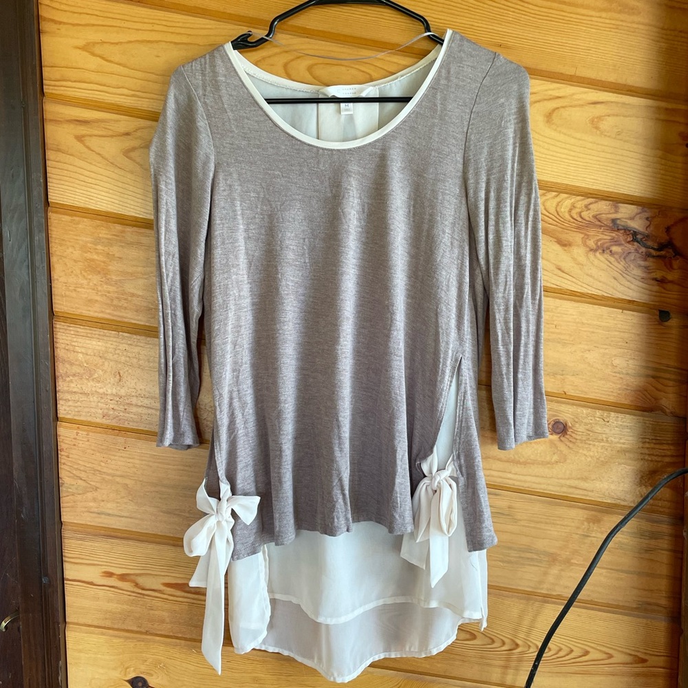 LC Lauren Conrad • Heather Brown 3/4 Sleeve Top • Womens Medium